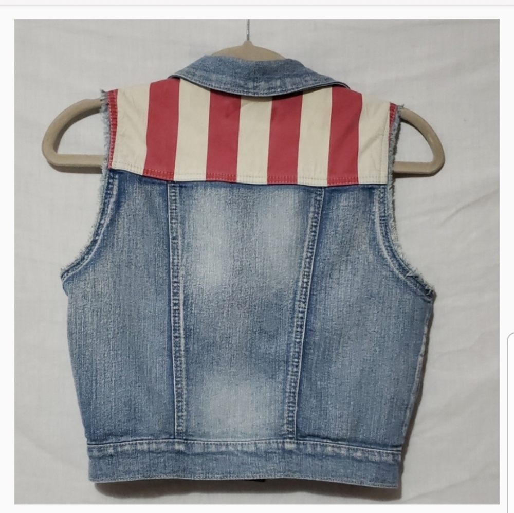 Vintage 90's Stars and Stripes!!
